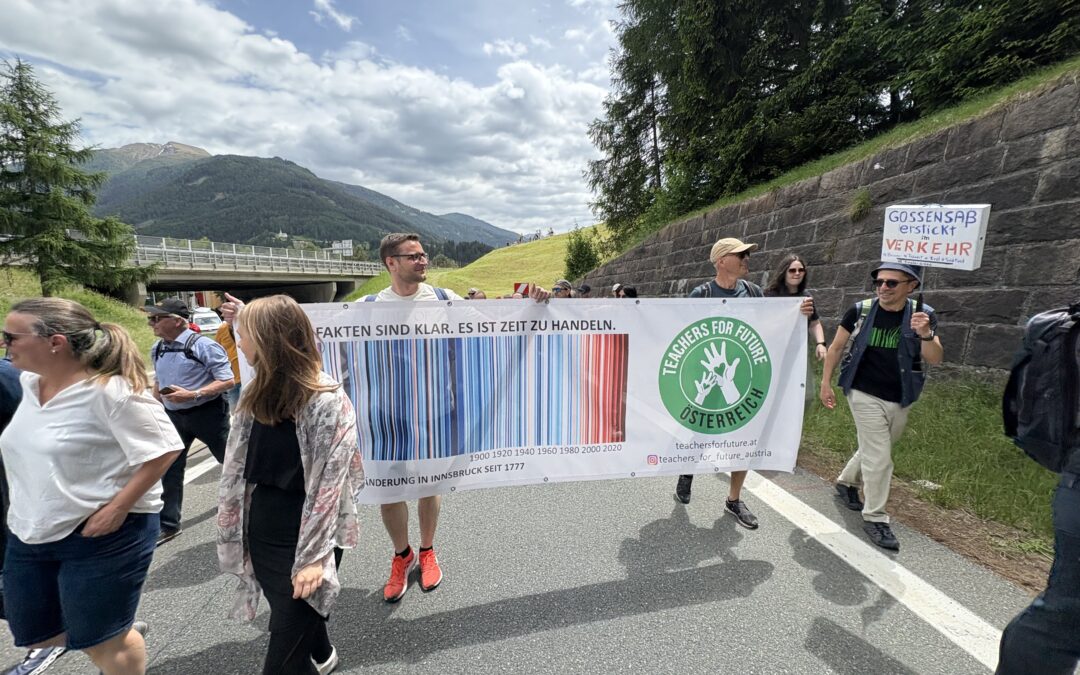 TFF bei der Demo auf der Brennerautobahn